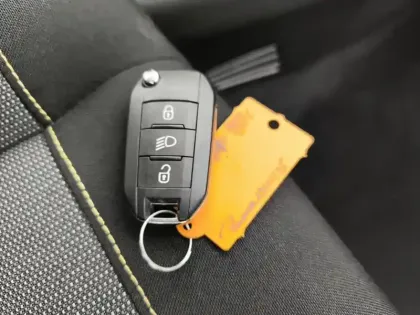 Photo 15 Citroën C3  PureTech 83 S&S BVM5 Feel Pack