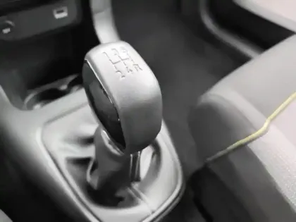 Photo 23 Citroën C3  PureTech 83 S&S BVM5 Feel Pack