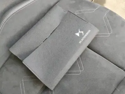 Photo 15 DS Ds 7  Hybride Rechargeable E-Tense 225 EAT8 Performance Line +