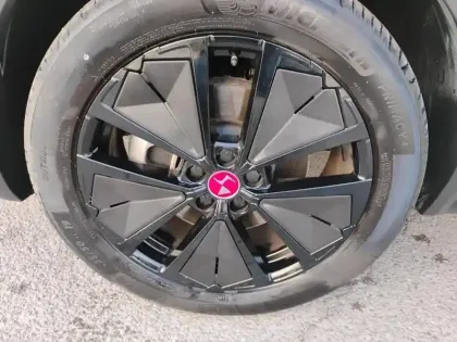 Photo 14 DS Ds 7  Hybride Rechargeable E-Tense 225 EAT8 Performance Line +