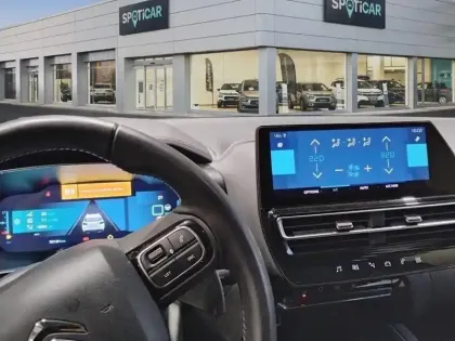 Photo 9 Citroën C5 aircross  Hybride Rechargeable 225 e-EAT8 Shine