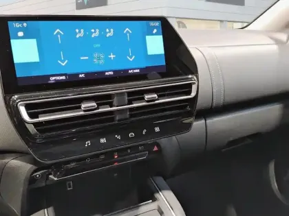 Photo 21 Citroën C5 aircross  Hybride Rechargeable 225 e-EAT8 Shine