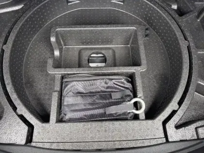 Photo 26 DS DS 4  BlueHDi 130 EAT8 Rivoli