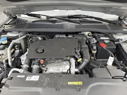 Photo 6 DS DS 4  BlueHDi 130 EAT8 Rivoli