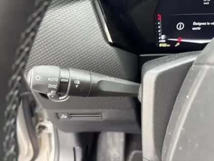 Photo 16 DS DS 4  BlueHDi 130 EAT8 Rivoli