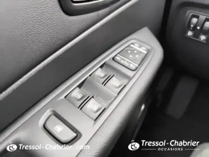 Photo 19 Renault Captur  TCe 150 Energy EDC S-Edition