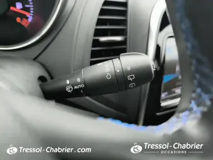 Photo 16 Renault Captur  TCe 150 Energy EDC S-Edition