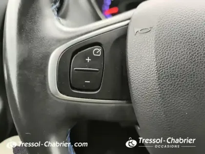 Photo 18 Renault Captur  TCe 150 Energy EDC S-Edition