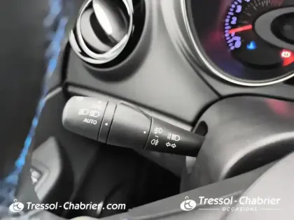 Photo 17 Renault Captur  TCe 150 Energy EDC S-Edition