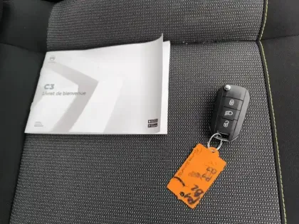 Photo 15 Citroën C3  PureTech 110 S&S BVM6 Shine