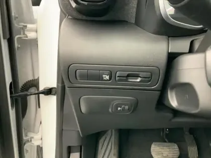 Photo 17 Citroën C3 Aircross  PureTech 130 S&S EAT6 Shine Pack