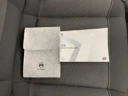 Photo 15 Citroën C3  BlueHDi 100 BVM6 Max