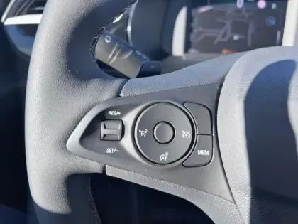 Photo 16 Opel Corsa  1.2 Turbo Hybrid 136 ch e-DCT6 GS