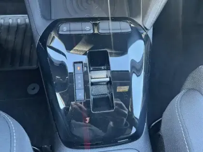 Photo 23 Opel Corsa  1.2 Turbo Hybrid 136 ch e-DCT6 GS