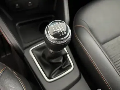 Photo 20 Dacia Duster TCe 130 FAP 4x2 SL Extreme 5p