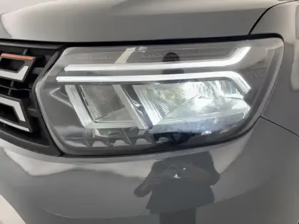 Photo 24 Dacia Duster TCe 130 FAP 4x2 SL Extreme 5p