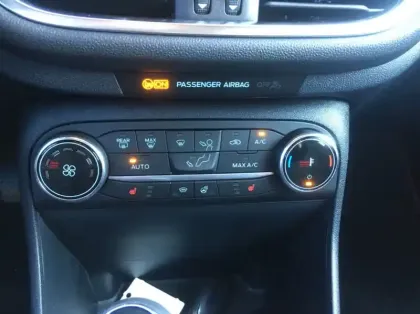 Photo 4 Ford Fiesta 1.0 EcoBoost Hybrid 125ch ST-Line 5p