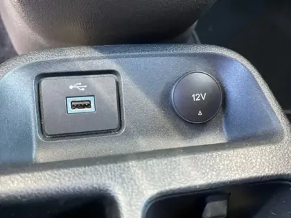 Photo 16 Ford Tourneo Connect 1.5 EcoBlue 100ch Stop&amp;Start Trend BVA