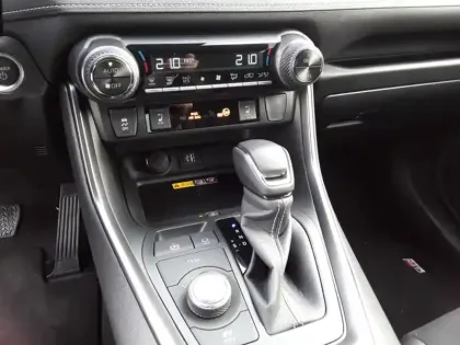 Photo 16 Toyota Rav4 Hybride AWD 222ch GR Sport