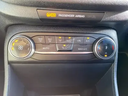 Photo 4 Ford Fiesta 1.0 Flexifuel 95ch Titanium Business 5p