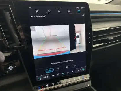 Photo 18 Renault Austral E-Tech hybrid 200 Iconic 5p