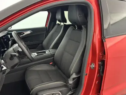 Photo 12 Renault Austral E-Tech hybrid 200 Iconic 5p