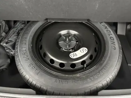 Photo 9 Renault Austral E-Tech hybrid 200 Iconic 5p