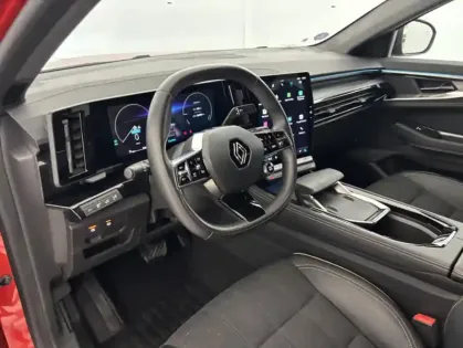 Photo 13 Renault Austral E-Tech hybrid 200 Iconic 5p