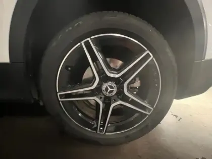 Photo 8 Mercedes GLB 200 d AMG Line