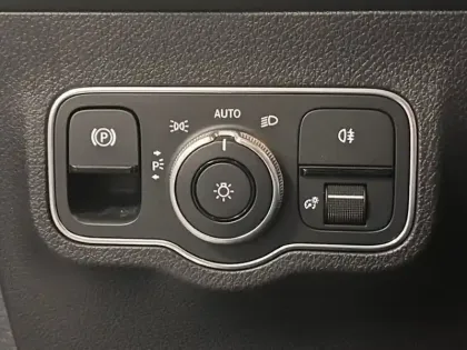 Photo 23 Mercedes GLB 200 d AMG Line