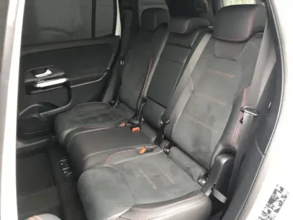 Photo 22 Mercedes GLB 220 d 4MATIC AMG Line