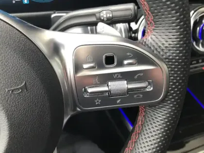 Photo 13 Mercedes GLB 220 d 4MATIC AMG Line