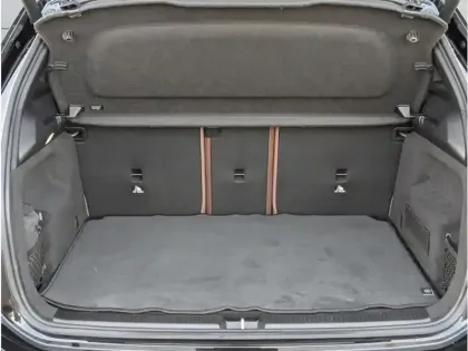 Photo 9 Mercedes Classe B 200 d AMG Line TO SIEGES ELECTRIQUES MEMOIRES CHAU