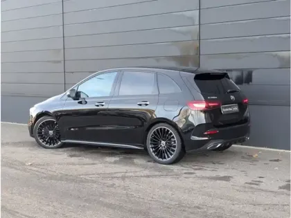 Photo 2 Mercedes Classe B 200 d AMG Line TO SIEGES ELECTRIQUES MEMOIRES CHAU