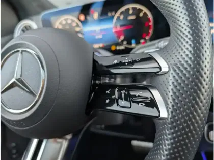 Photo 13 Mercedes Classe B 200 d AMG Line TO SIEGES ELECTRIQUES MEMOIRES CHAU