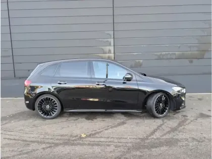 Photo 5 Mercedes Classe B 200 d AMG Line TO SIEGES ELECTRIQUES MEMOIRES CHAU