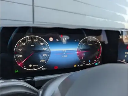 Photo 32 Mercedes Classe B 200 d AMG Line TO SIEGES ELECTRIQUES MEMOIRES CHAU