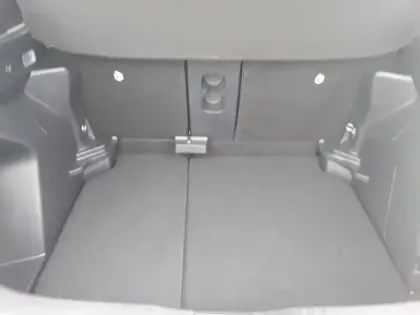 Photo 11 Toyota Yaris Hybride 1.5 HYBRID 116H TRAIL / PACK TECHNO