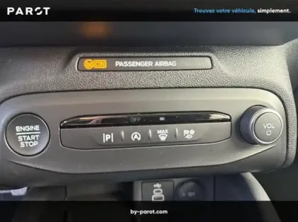 Photo 4 Ford Focus SW 1.0 Flexifuel mHEV 125ch Titanium X Business