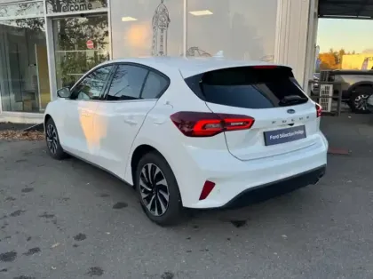 Photo 12 Ford Focus 1.0 EcoBoost mHEV 125ch Titanium X Business