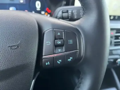 Photo 16 Ford Focus 1.0 EcoBoost mHEV 125ch Titanium X Business