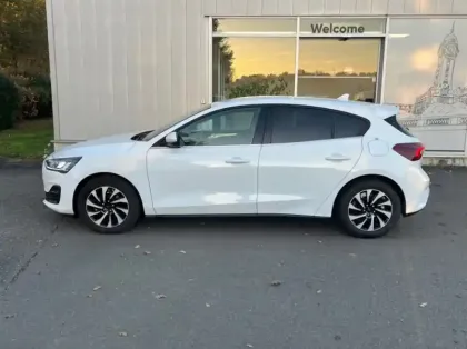 Photo 19 Ford Focus 1.0 EcoBoost mHEV 125ch Titanium X Business