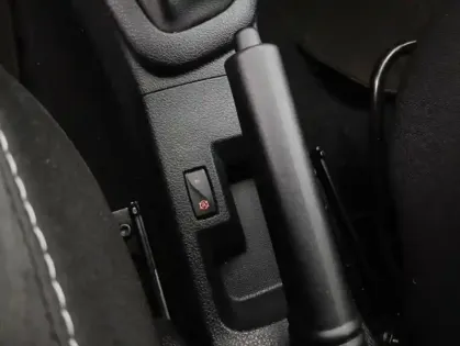 Photo 24 Dacia Sandero SCe 75 City +