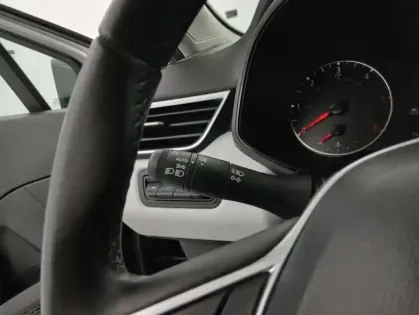 Photo 26 Renault Clio V Blue dCi 100 Evolution