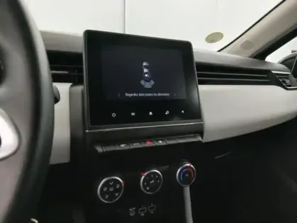 Photo 23 Renault Clio V Blue dCi 100 Evolution