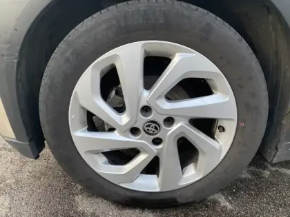 Photo 8 Toyota Aygo Gén. I Ph1 Design 5