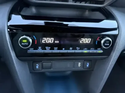 Photo 9 Toyota Yaris Hybride 1.5 HYBRID 116H TRAIL AUTO