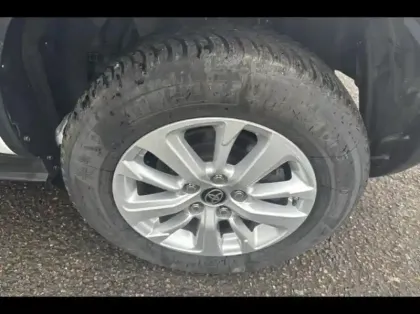 Photo 12 Toyota Yaris  Cross 116h Dynamic Business AWD-i MY22