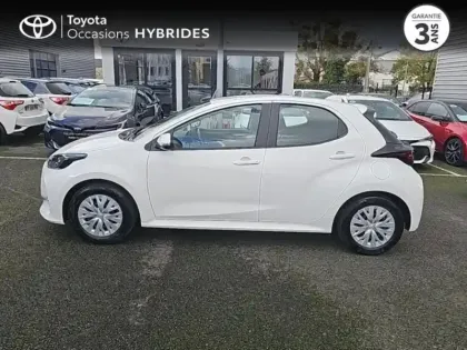 Photo 2 Toyota Yaris  116h Dynamic 5p MY22