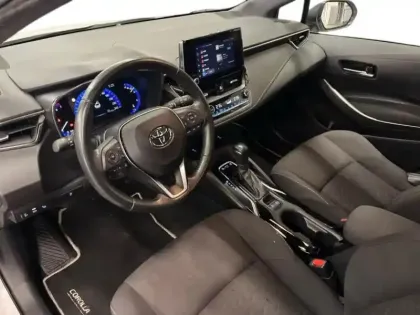 Photo 13 Toyota Corolla  122h Dynamic Business + Programme Beyond Zero Academy MY22